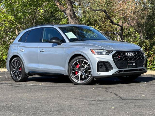 Certified 2023 Audi SQ5 Premium Plus w/ Premium Plus Package AWD/4WD image 2