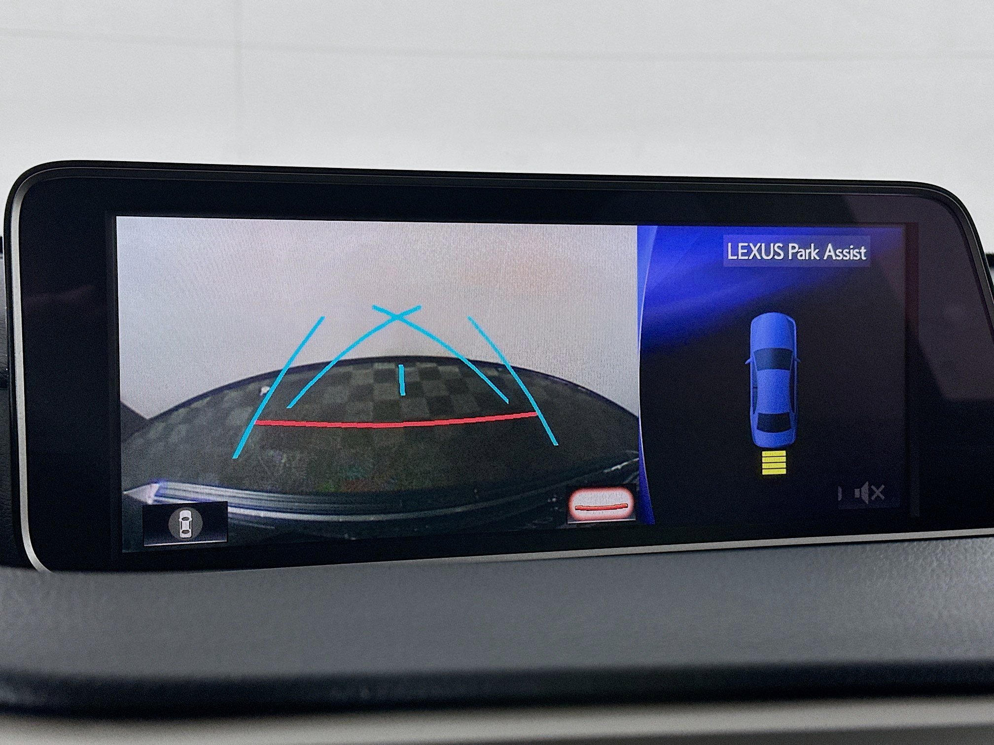 Used 2019 Lexus RX 450h AWD w/ Navigation Package image 14