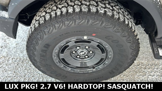 New 2025 Ford Bronco Outer Banks w/ Sasquatch Package image 30