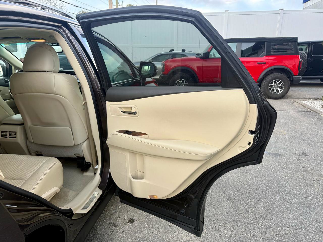 Used 2014 Lexus RX 350 AWD w/ Navigation Package image 24