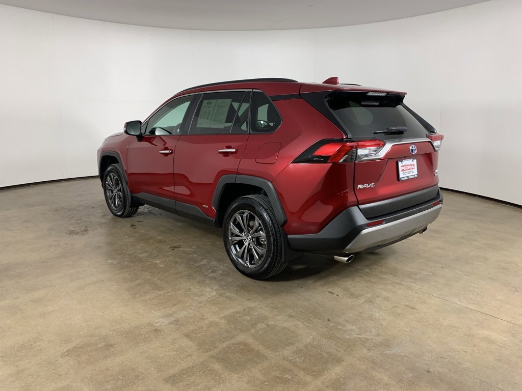 Used 2023 Toyota RAV4 Limited image 15