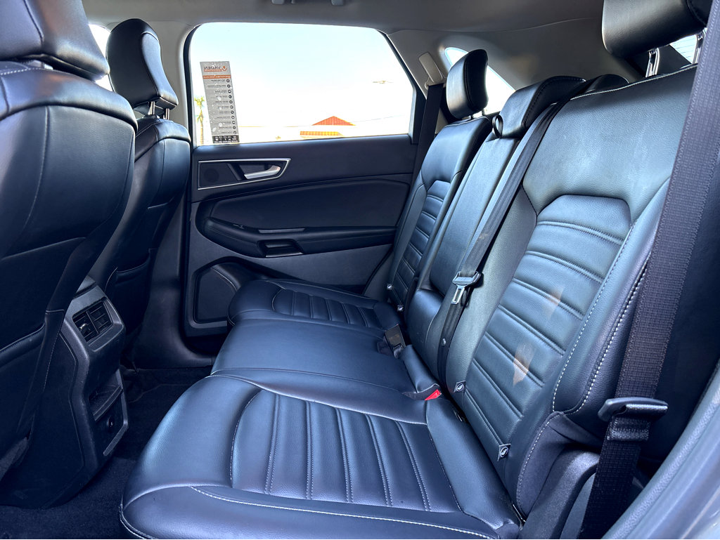 Used 2023 Ford Edge SEL AWD/4WD image 21