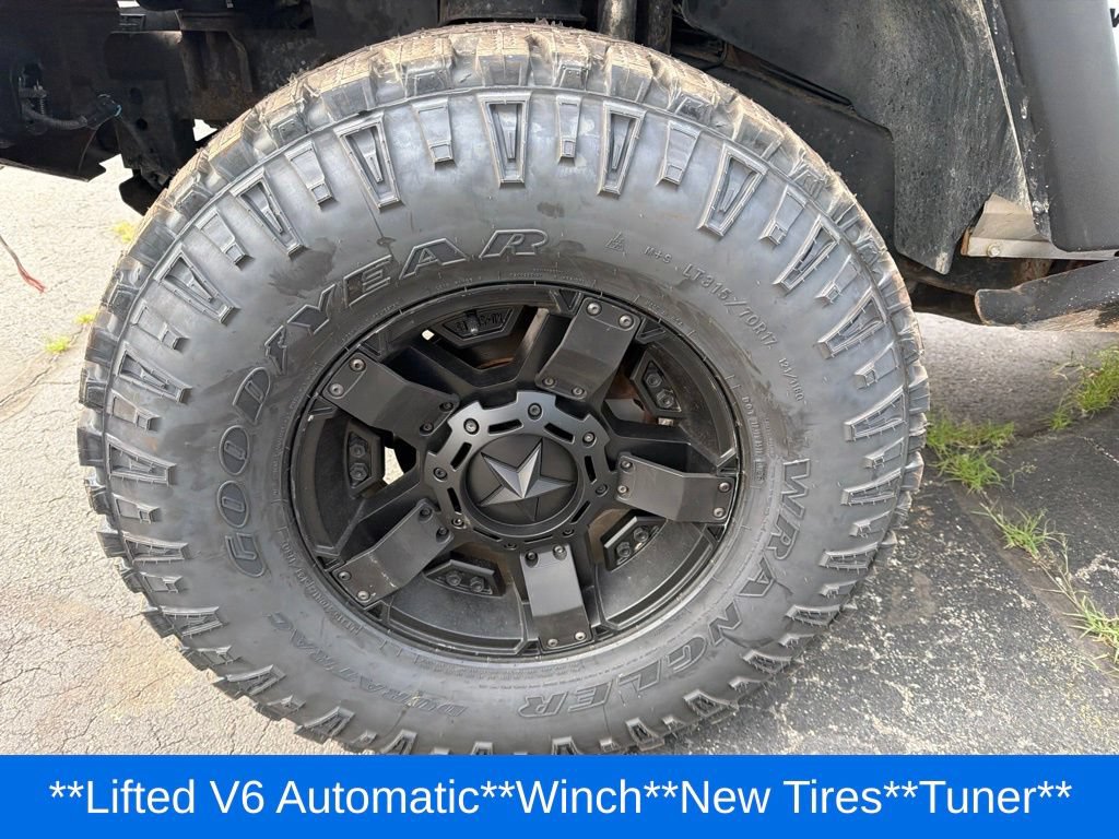 Used 2008 Jeep Wrangler X AWD/4WD image 31