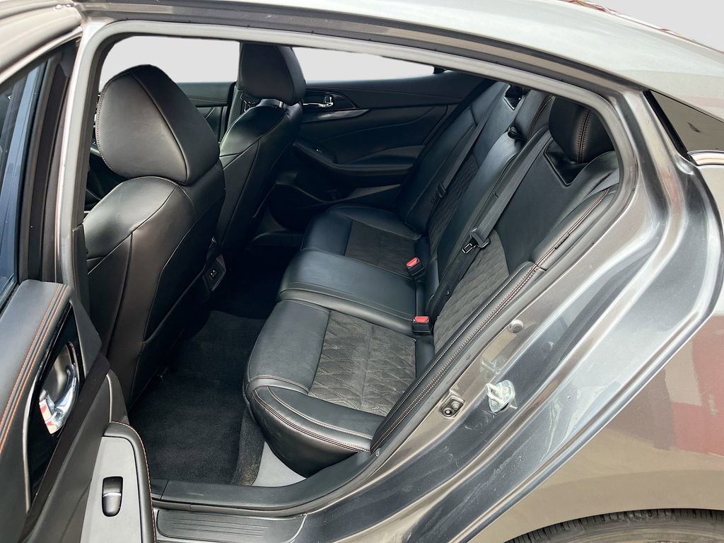 Used 2023 Nissan Maxima SR w/ Sport Mat Group FWD image 26