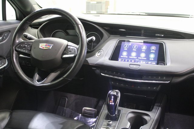 Used 2022 Cadillac XT4 Sport image 21