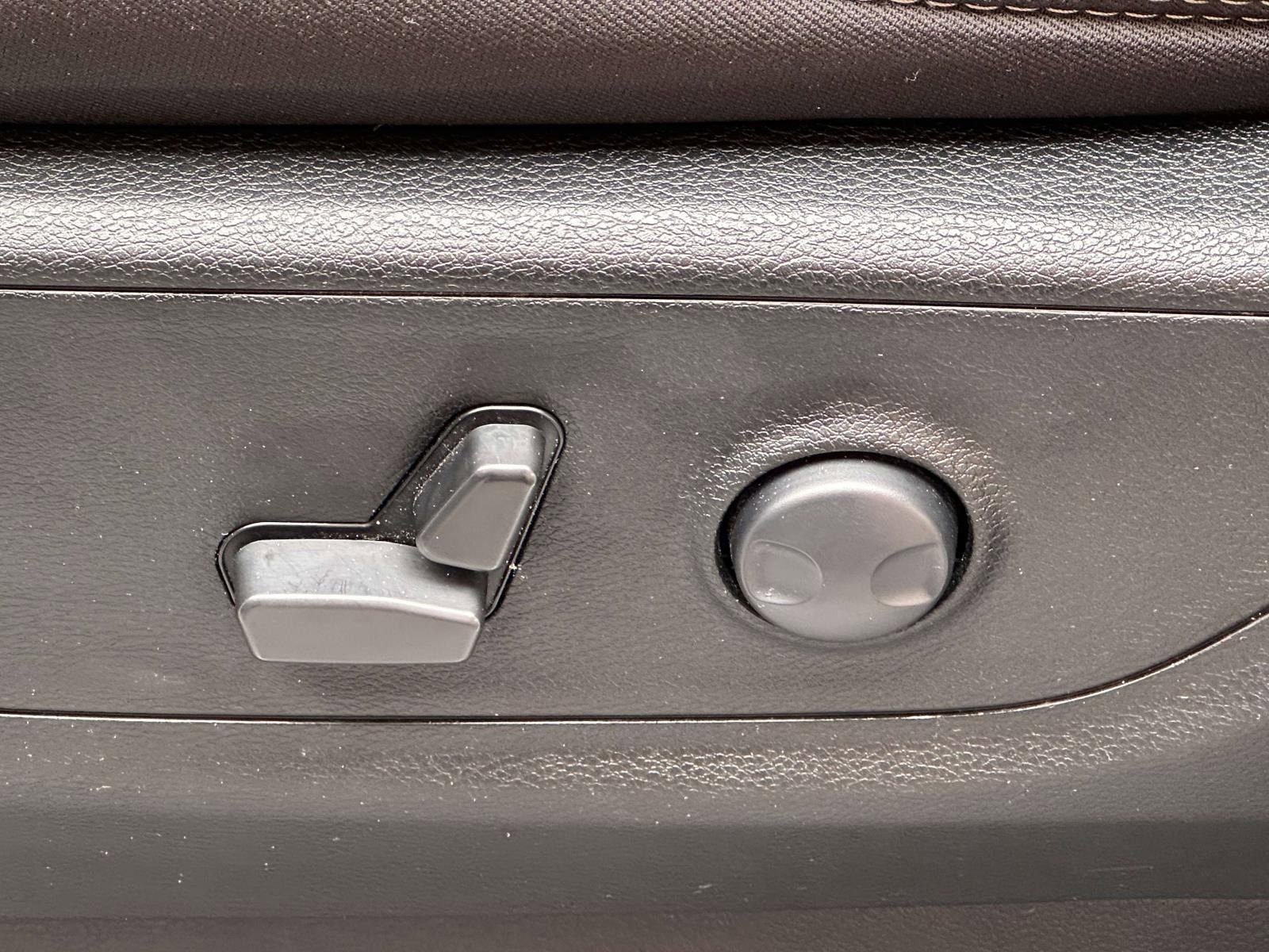 Certified 2023 RAM 1500 Big Horn image 14