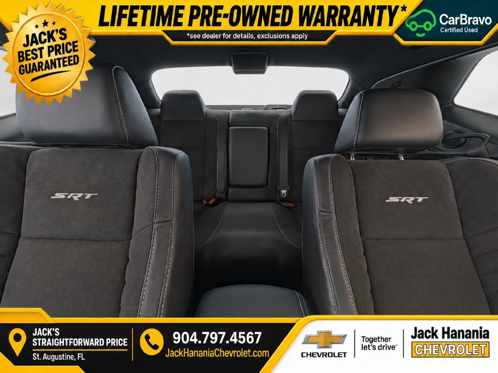 Used 2015 Dodge Challenger SRT RWD image 26