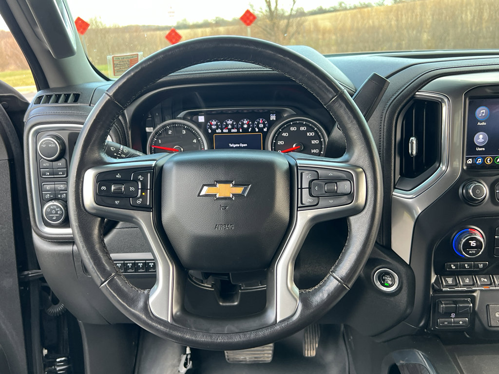 Used 2020 Chevrolet Silverado 3500 LTZ w/ LTZ Texas Edition image 32