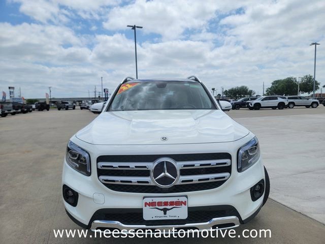 Used 2021 Mercedes-Benz GLB 250 image 2