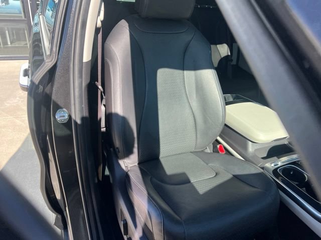 Certified 2024 Kia Carnival SX Prestige FWD image 29