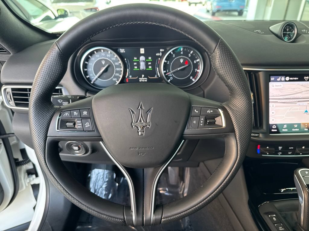 Certified 2023 Maserati Levante GT AWD/4WD image 12