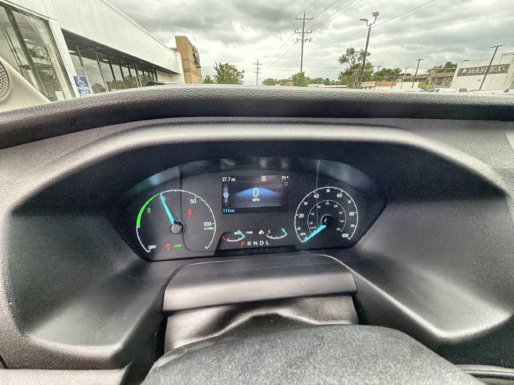 Used 2023 Ford E-Transit 148 High Roof Extended RWD image 10