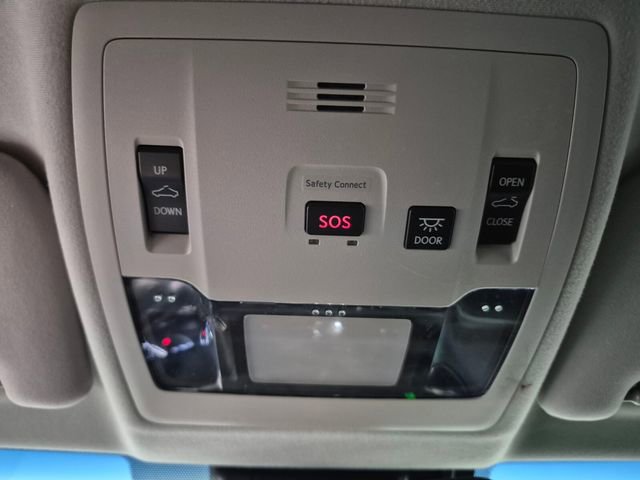 Used 2017 Lexus ES 350 w/ Premium Package image 31