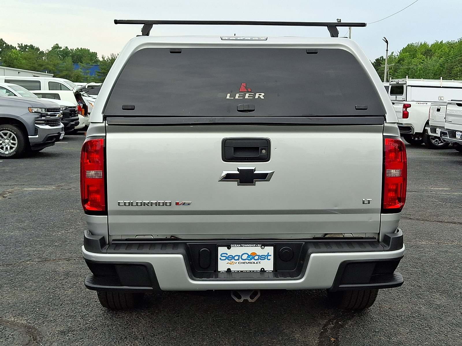 Used 2017 Chevrolet Colorado LT AWD/4WD image 6