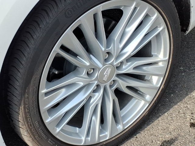 Certified 2025 Cadillac CT4 Premium Luxury AWD/4WD image 9