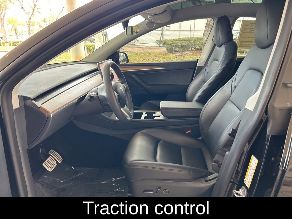 Used 2023 Tesla Model Y Long Range image 5