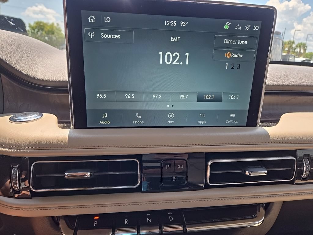 Used 2022 Lincoln Aviator Reserve w/ Equipment Group 201A RWD image 15