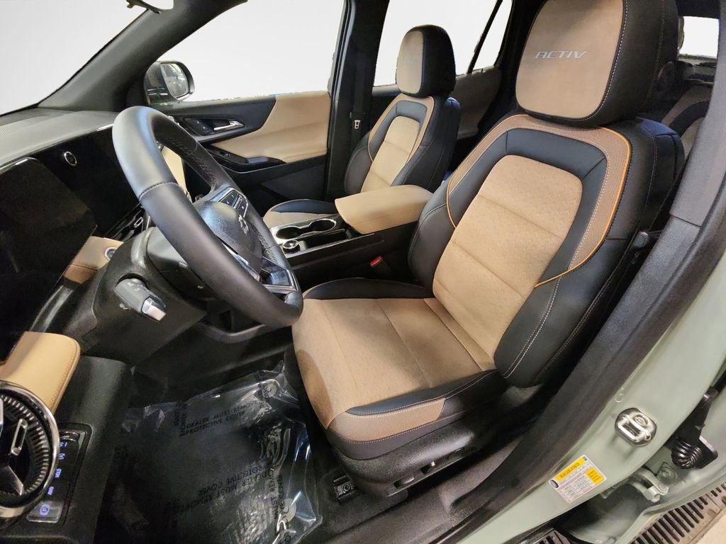 Certified 2026 Chevrolet Equinox ACTIV w/ Convenience Package III image 11