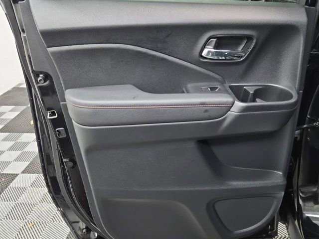Used 2024 Honda Ridgeline Black Edition image 16