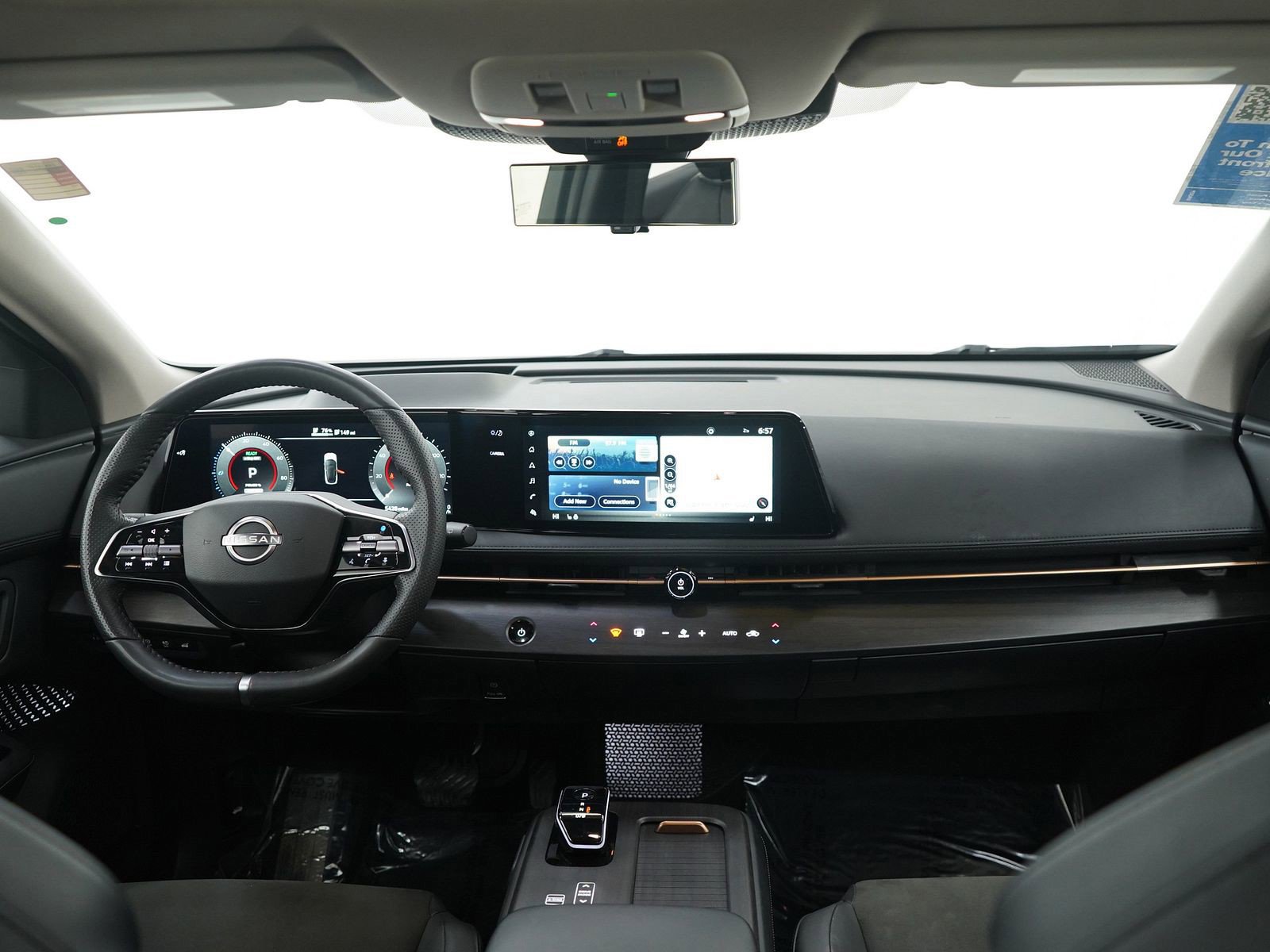 Used 2023 Nissan Ariya AWD image 15