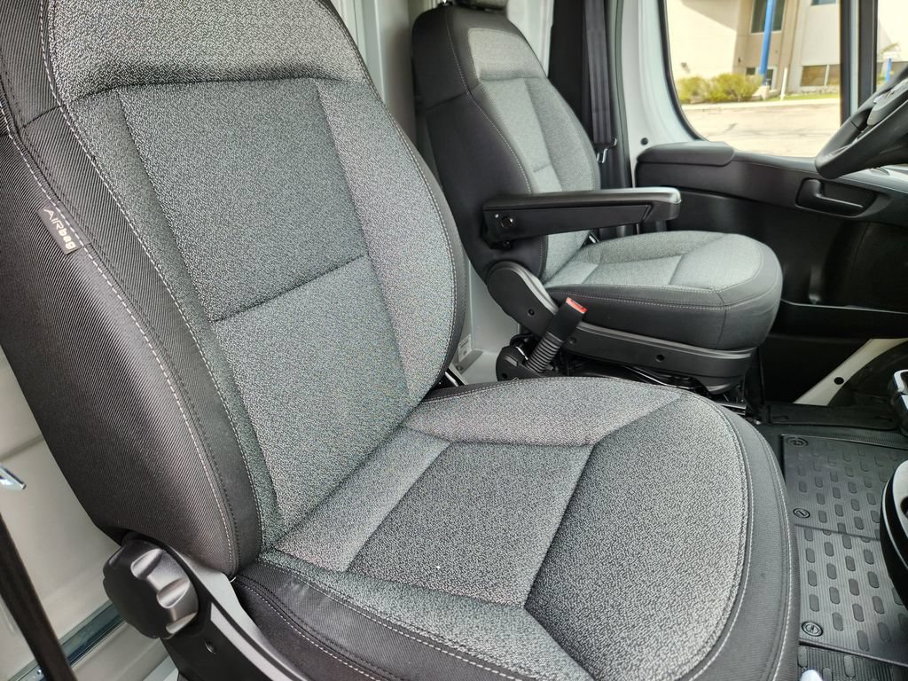 New 2026 RAM ProMaster 3500 w/ Convenience Group FWD image 13