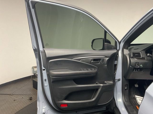 Used 2023 Honda Passport TrailSport image 10