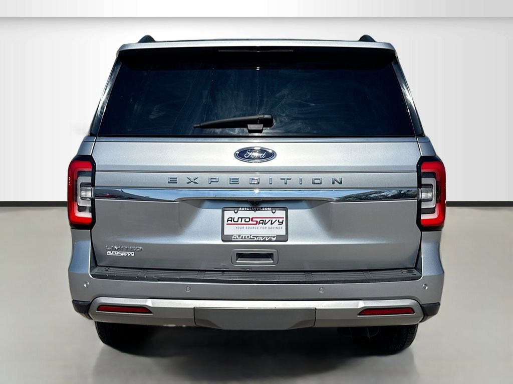 Used 2022 Ford Expedition Limited image 6