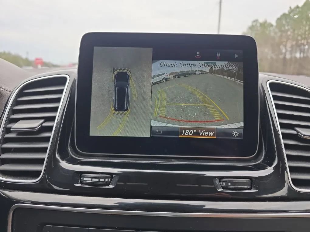 Used 2017 Mercedes-Benz GLS 450 4MATIC image 32