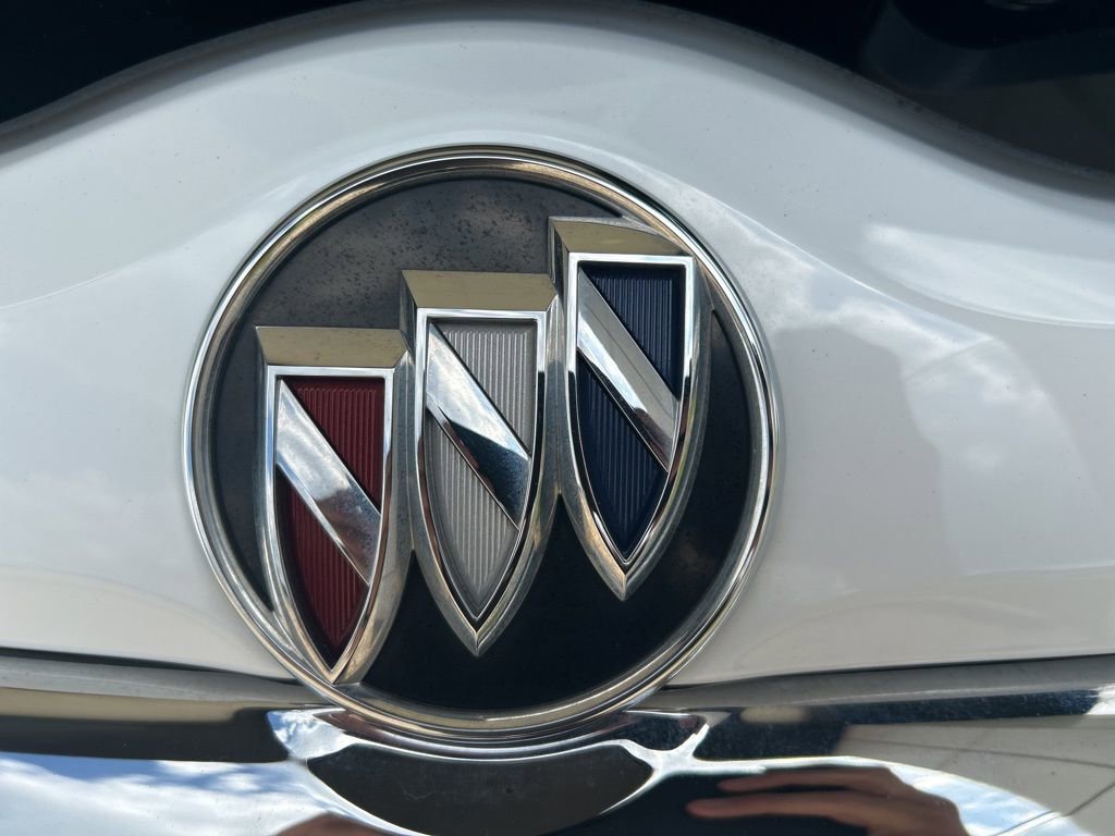 Certified 2023 Buick Enclave Essence FWD image 26