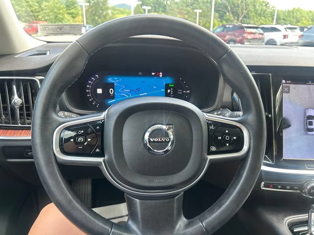 Used 2023 Volvo S60 T8 Plus AWD/4WD image 14