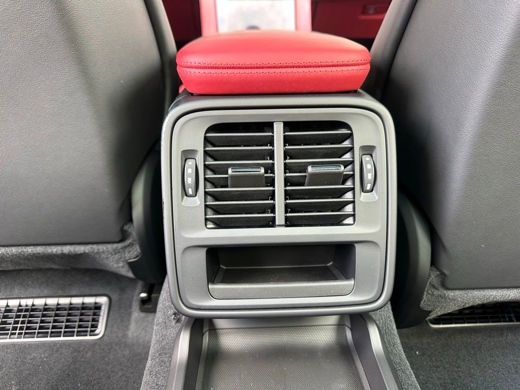 Used 2026 Porsche Taycan GTS image 40