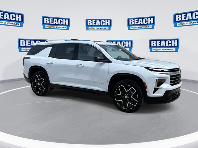 Used 2026 Chevrolet Traverse High Country w/ LPO, Floor Liner Package AWD/4WD image 2