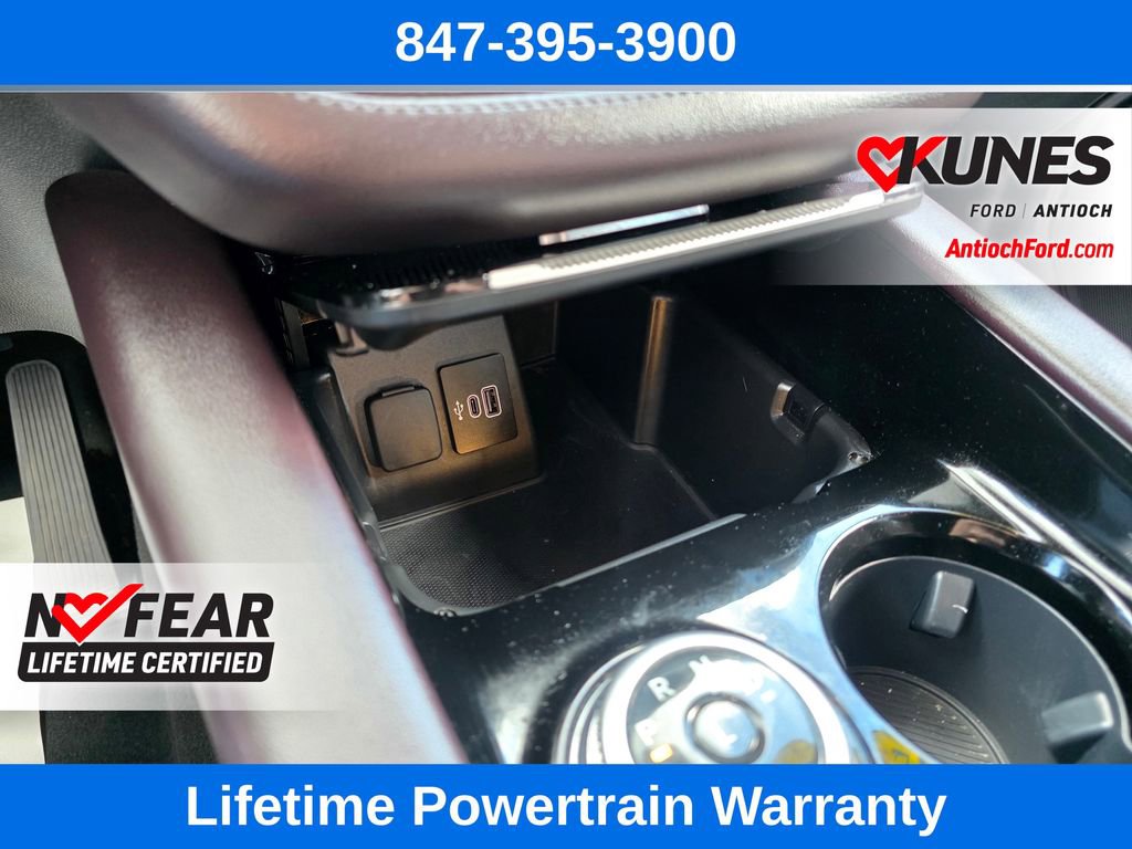 Used 2025 Ford Explorer Platinum w/ LUX Leather Package AWD/4WD image 46