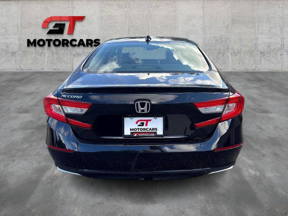 Used 2018 Honda Accord LX image 3