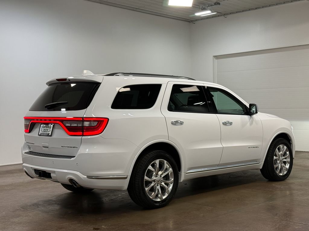 Used 2016 Dodge Durango Citadel w/ Technology Group image 4