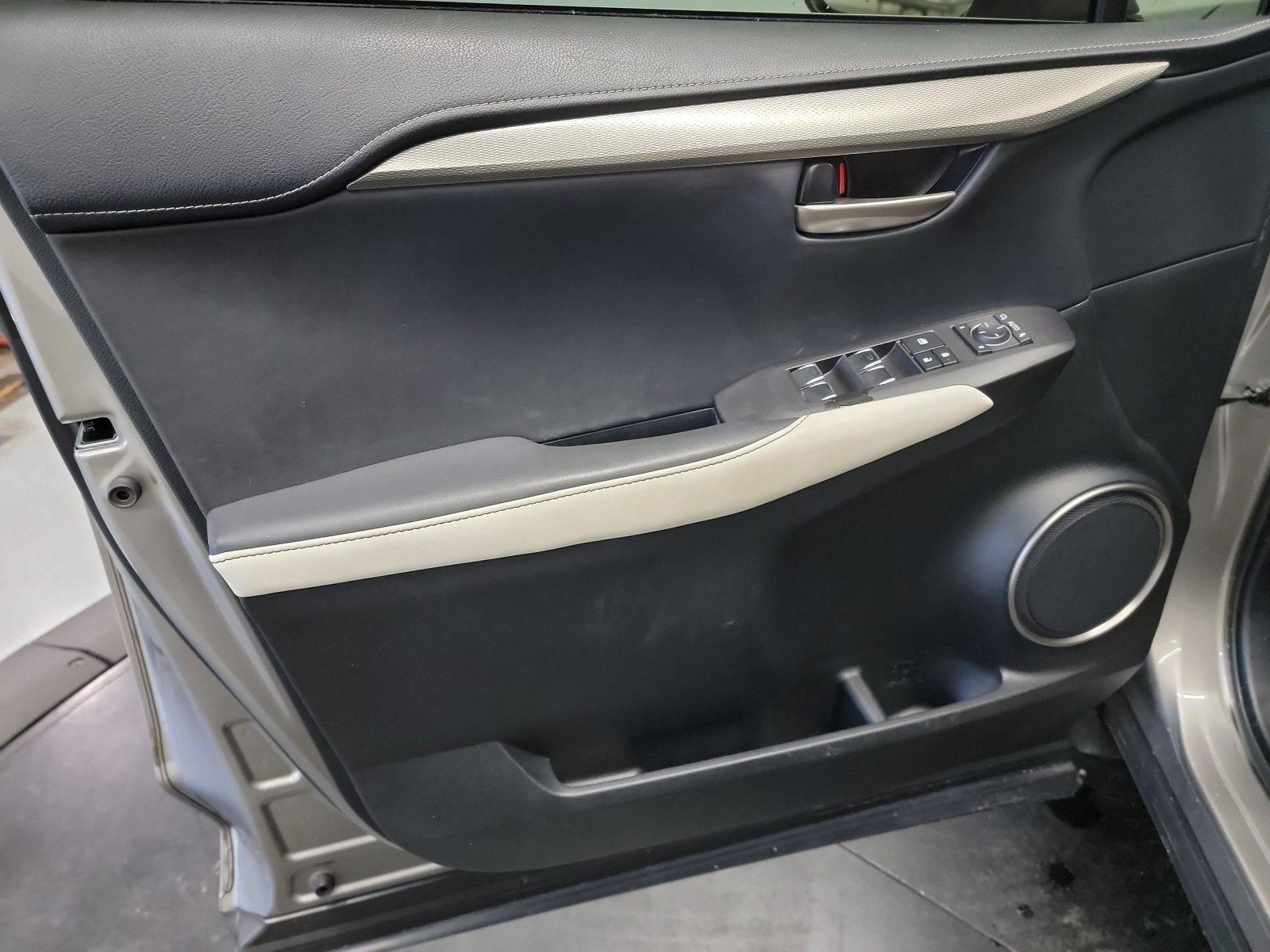 Used 2021 Lexus NX 300 F Sport w/ Accessory Package 2 FWD image 13