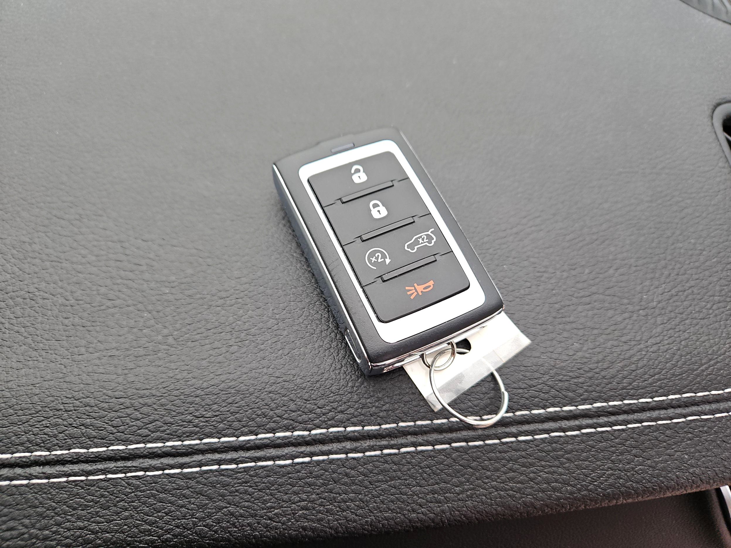 Used 2023 Jeep Grand Cherokee Limited RWD image 69