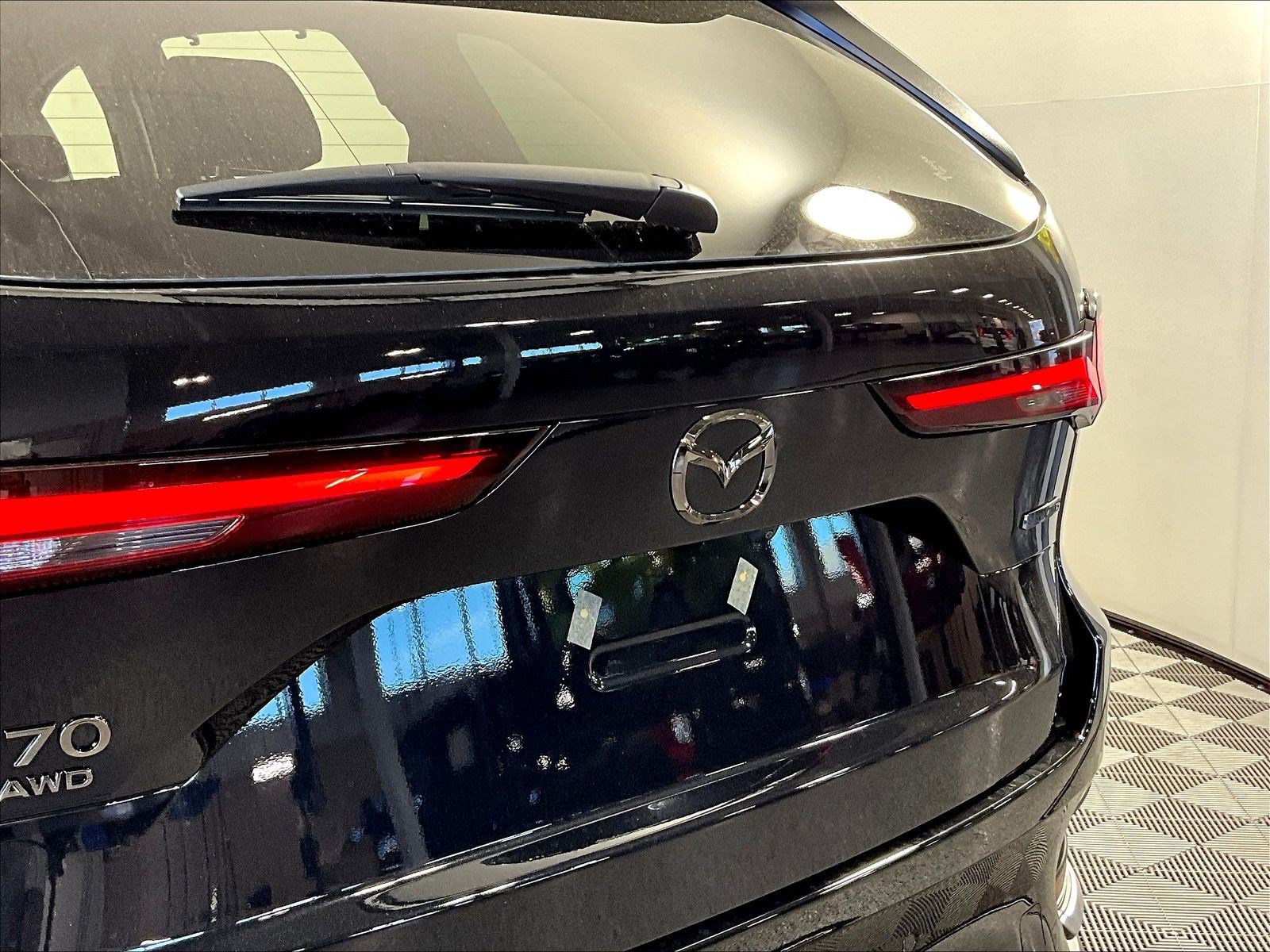 New 2026 MAZDA CX-70 3.3 Turbo w/ Premium Plus Pkg AWD/4WD image 14
