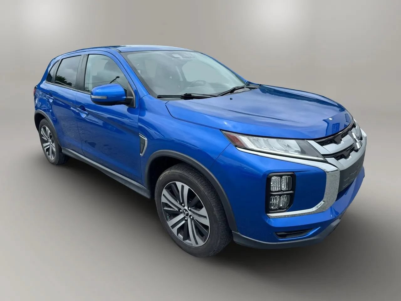 Used 2020 Mitsubishi Outlander Sport SE AWD/4WD image 6