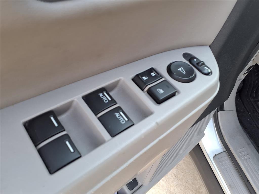 Used 2011 Honda Pilot EX-L image 14