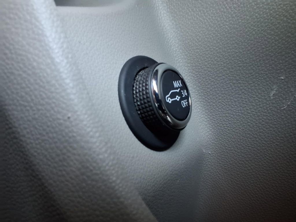 Used 2023 Cadillac XT4 Premium Luxury w/ Cold Weather Package AWD/4WD image 21