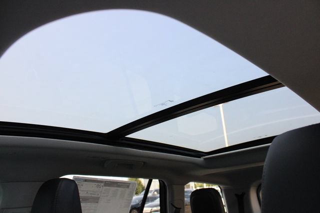 New 2026 Lincoln Aviator Reserve AWD/4WD image 5