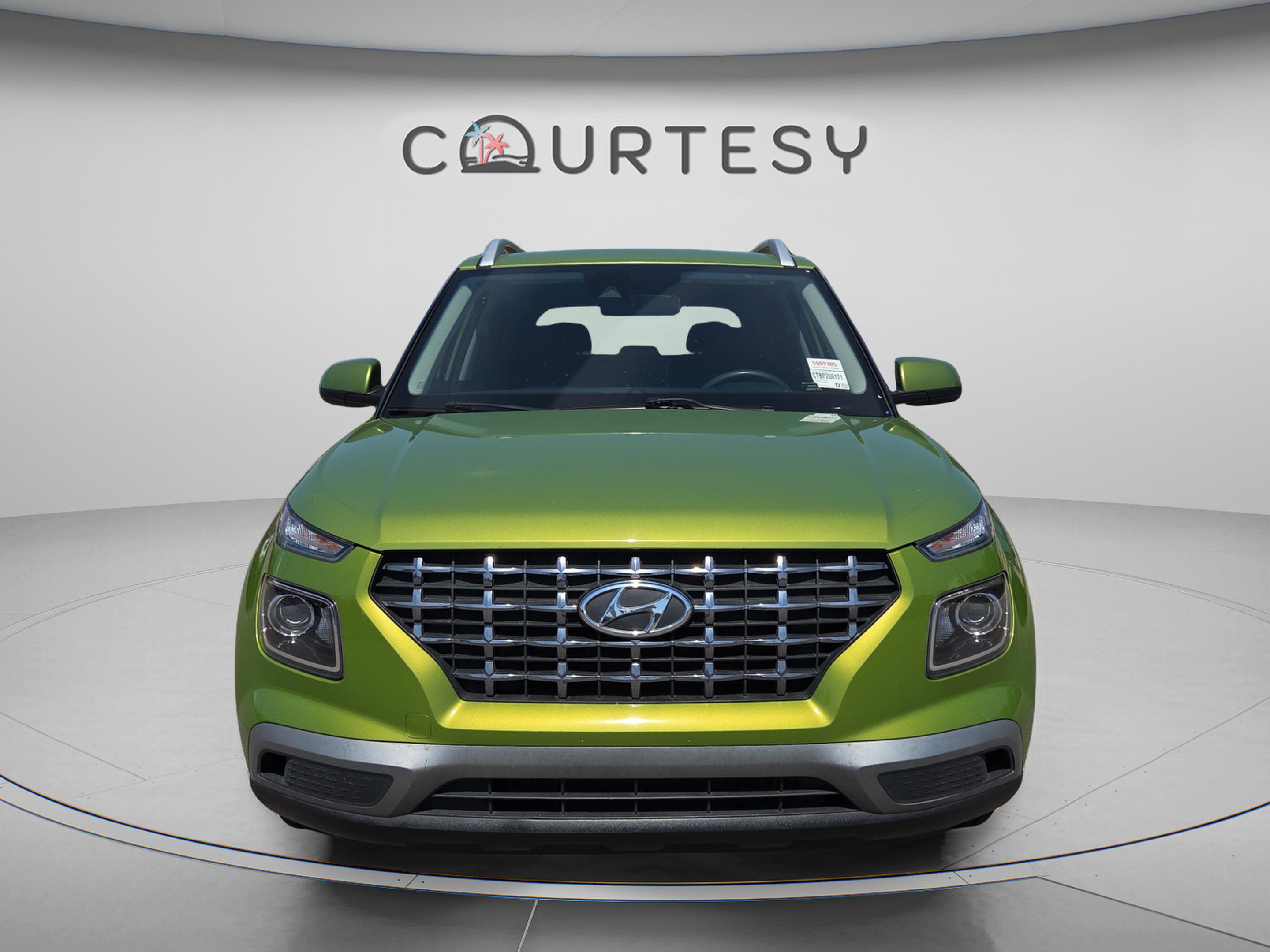 Used 2020 Hyundai Venue SEL image 8