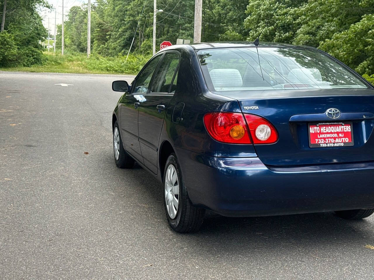 Used 2004 Toyota Corolla LE FWD image 8