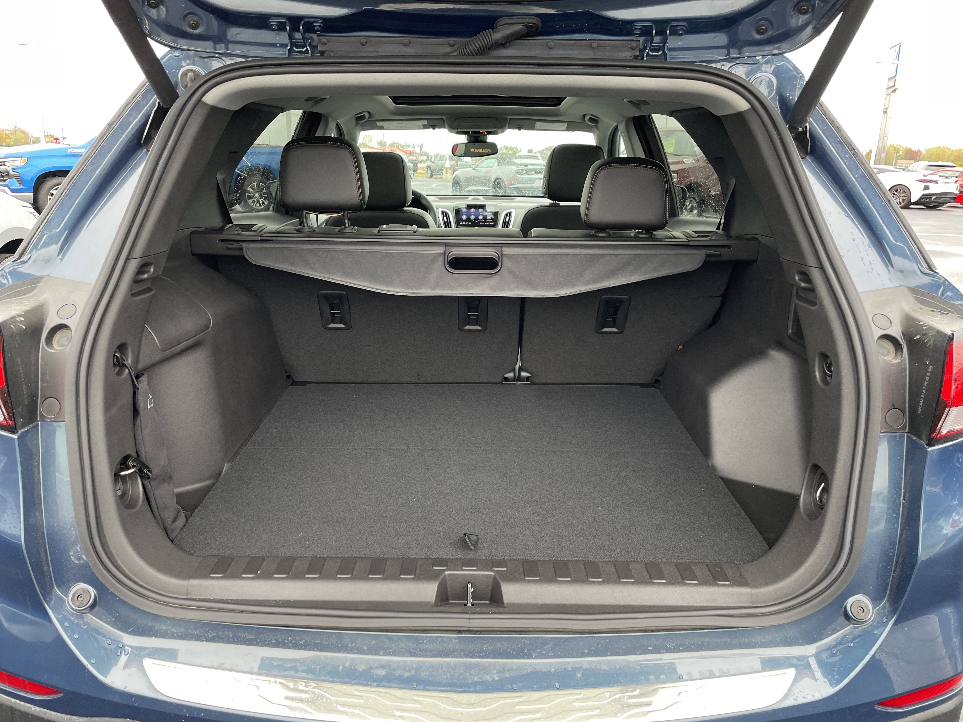 Used 2024 Chevrolet Equinox Premier image 25