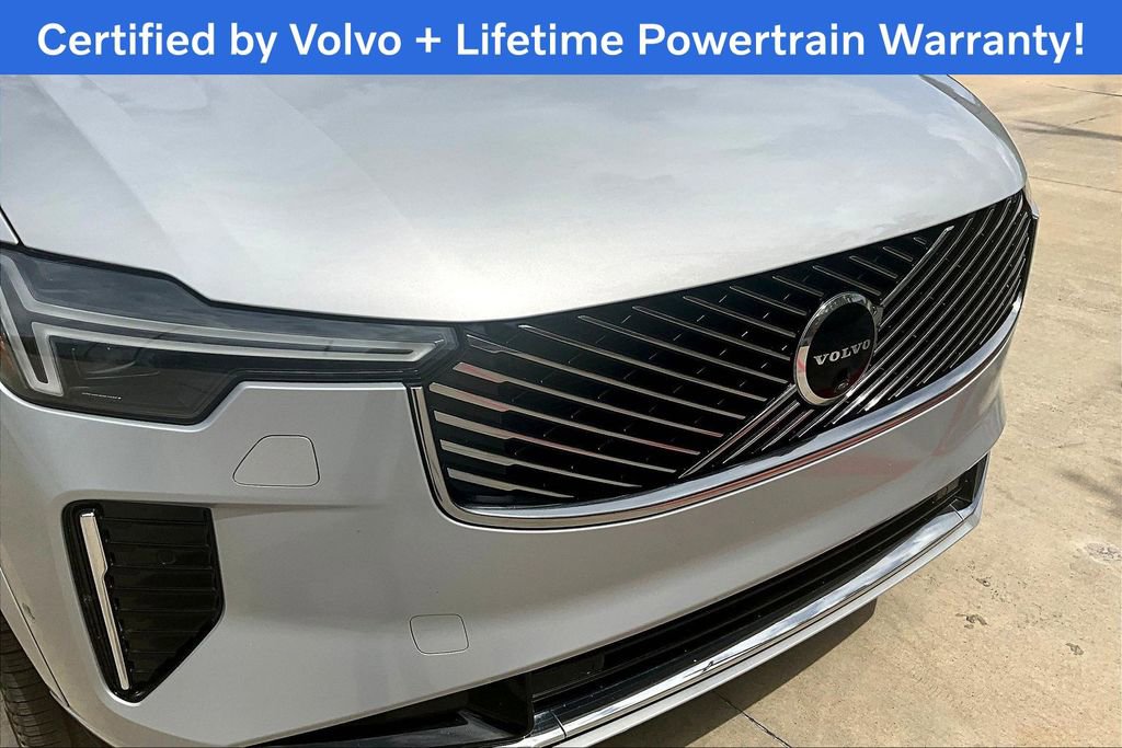 Used 2025 Volvo XC90 B6 Plus image 38