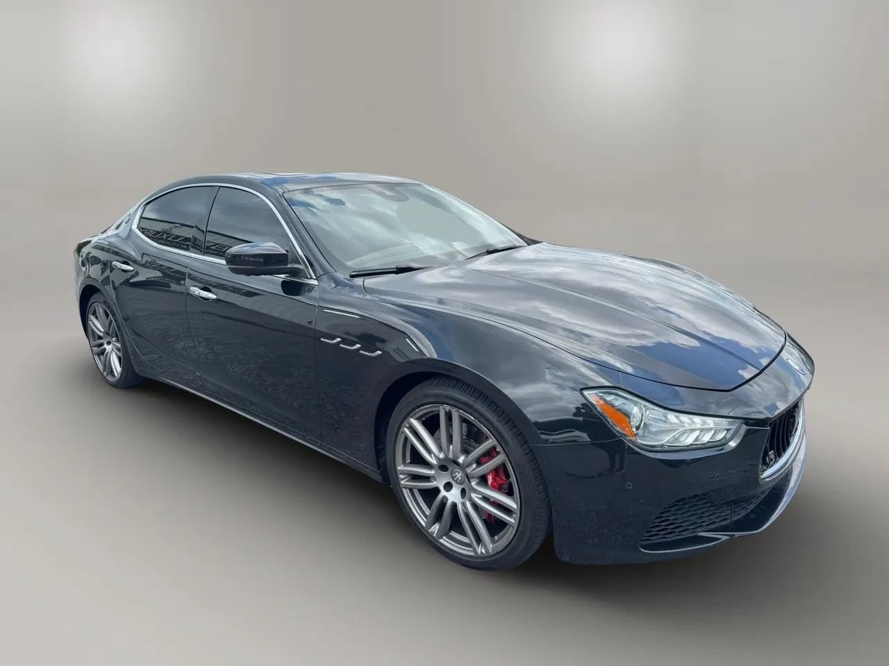 Used 2017 Maserati Ghibli S RWD image 6