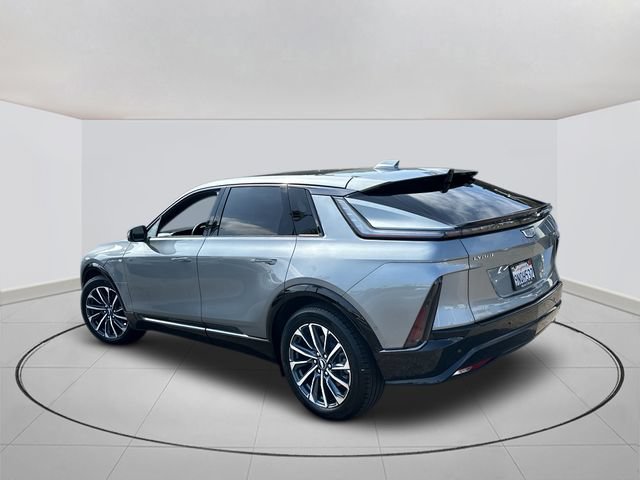 Certified 2024 Cadillac Lyriq Sport AWD/4WD image 4