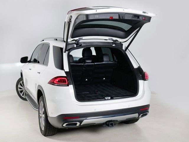 Used 2023 Mercedes-Benz GLE 450 4MATIC w/ Premium Package image 32