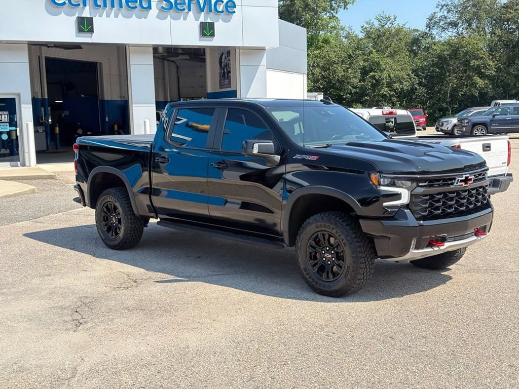 Certified 2022 Chevrolet Silverado 1500 ZR2 w/ Technology Package AWD/4WD image 9